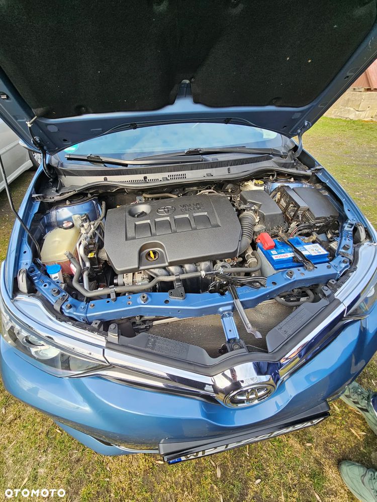 Toyota Auris 1.6 Active - 9