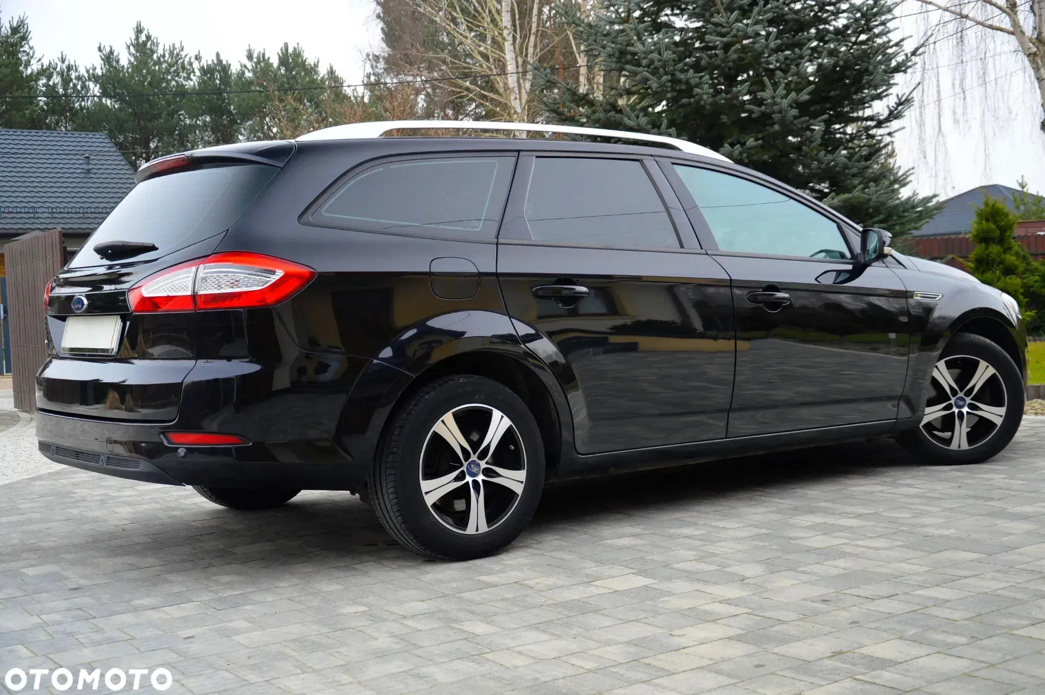 Ford Mondeo - 11