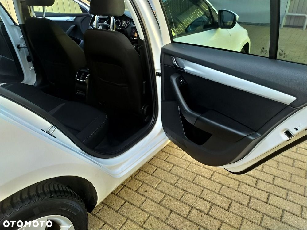 Skoda Octavia - 23