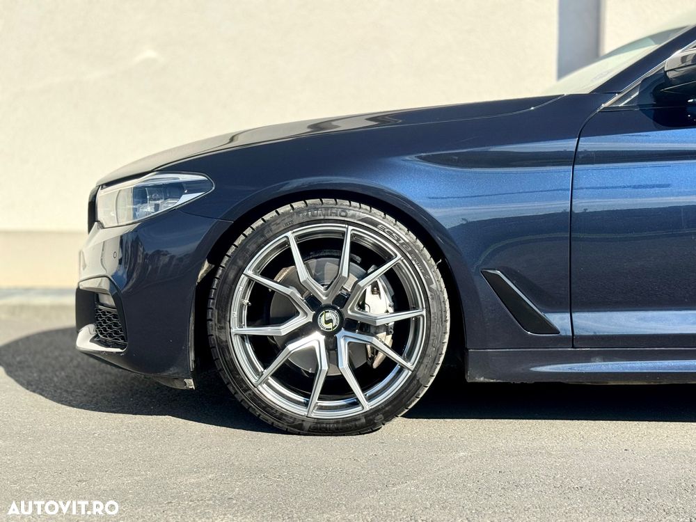BMW Seria 5 540i xDrive Aut. Luxury Line - 7