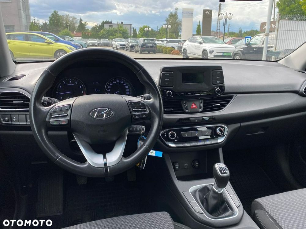 Hyundai i30 1.4 Classic + - 16