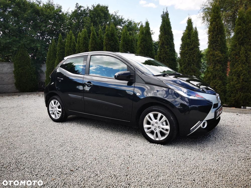 Toyota Aygo x-wave - 7