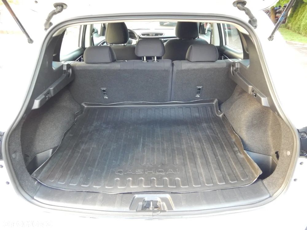 Nissan Qashqai ver-1-2-dig--t-xtronic-acenta - 12
