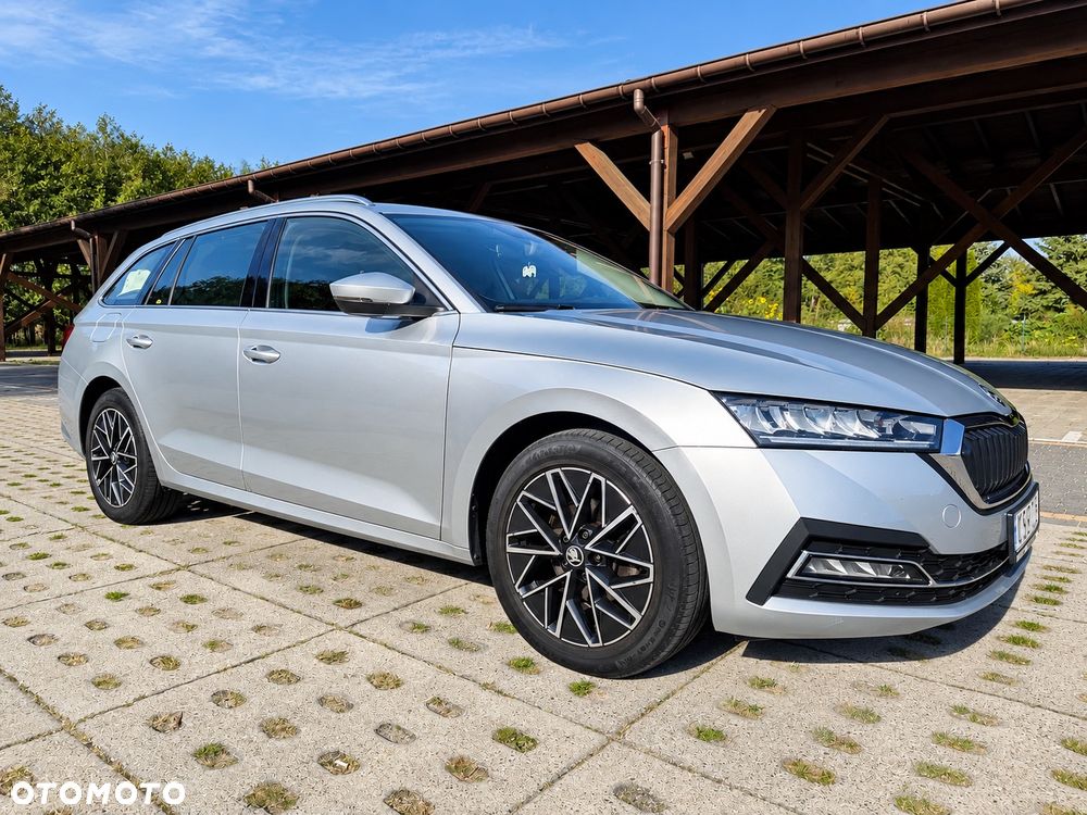 Skoda Octavia 2.0 TDI Style DSG - 1