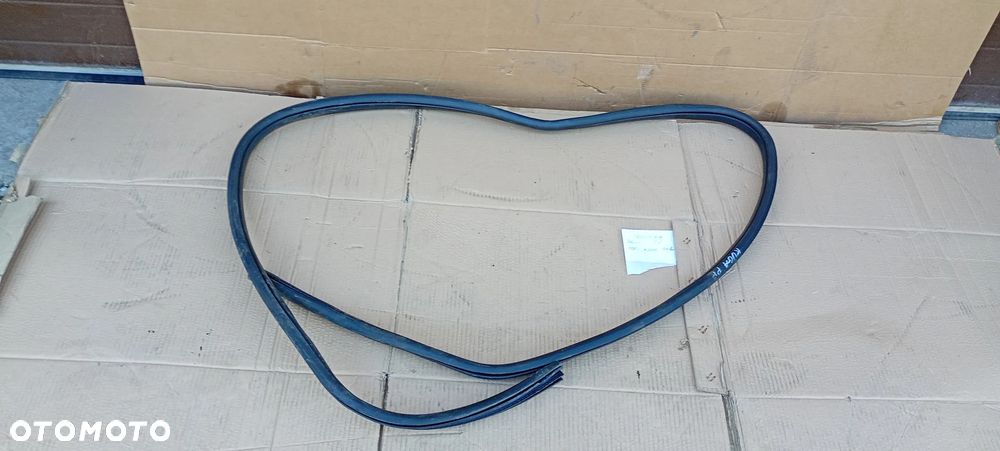 Uszczelka drzwi prawy przód przednia prawa Ford Kuga II Mk2 - 1
