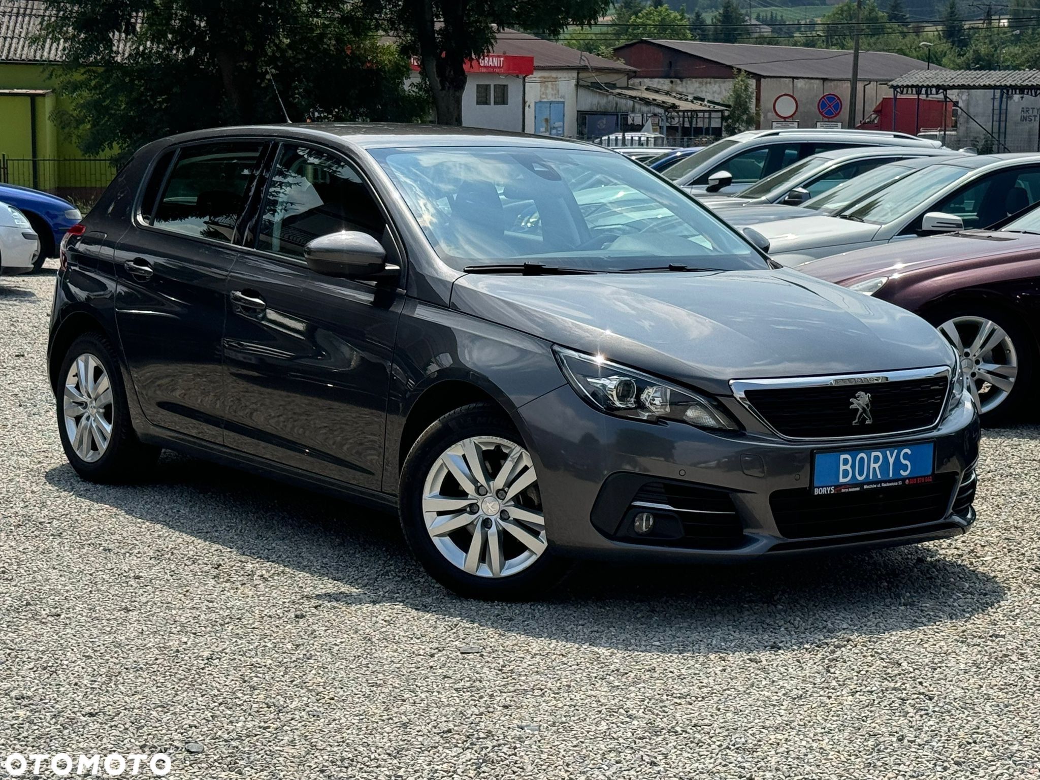 Peugeot 308 - 1