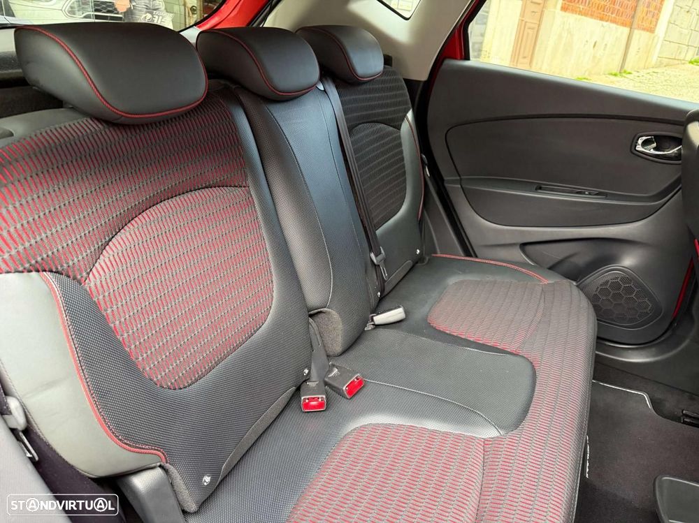 Renault Captur 1.2 TCe Exclusive XMOD EDC - 38