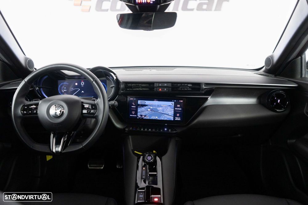 Alfa Romeo Junior 1.2 Sport Speciale eDCT6 - 22