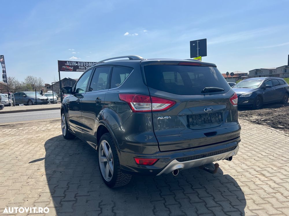 Ford Kuga 2.0 TDCi 4WD Powershift Titanium - 5