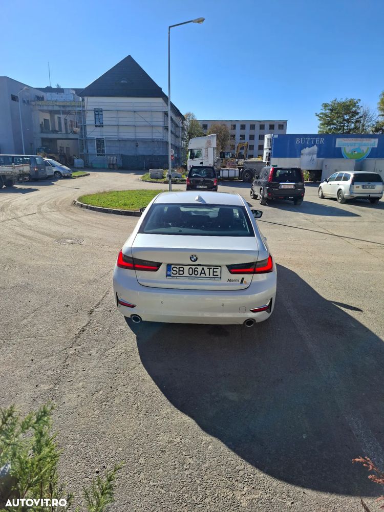 BMW Seria 3 320d xDrive Aut. - 4