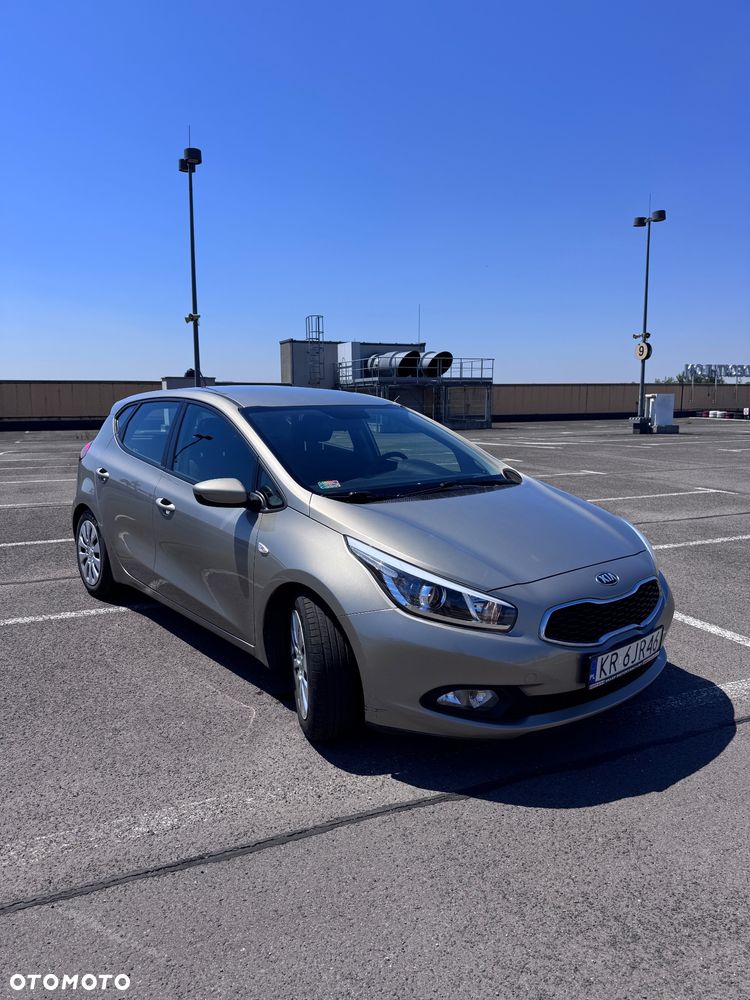 Kia Ceed - 1