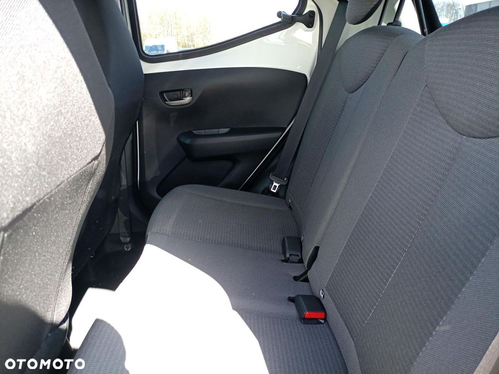 Toyota Aygo - 14