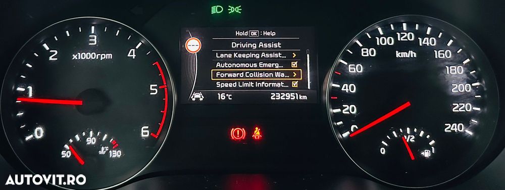 Kia Sportage 1.7 CRDI 2WD Dream-Team Edition - 34