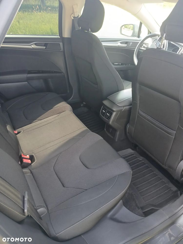 Ford Mondeo 2.0 TDCi STart-Stopp PowerShift-Aut Titanium - 9