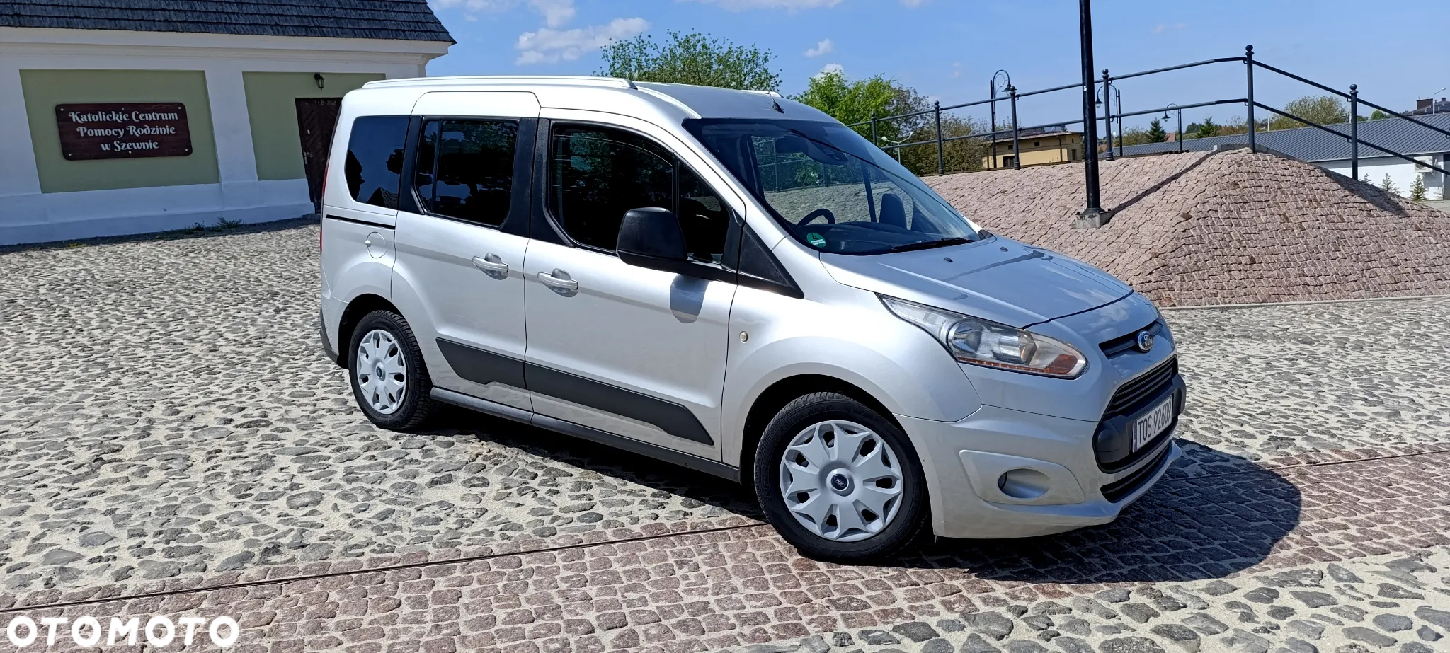 Ford Tourneo Connect - 2
