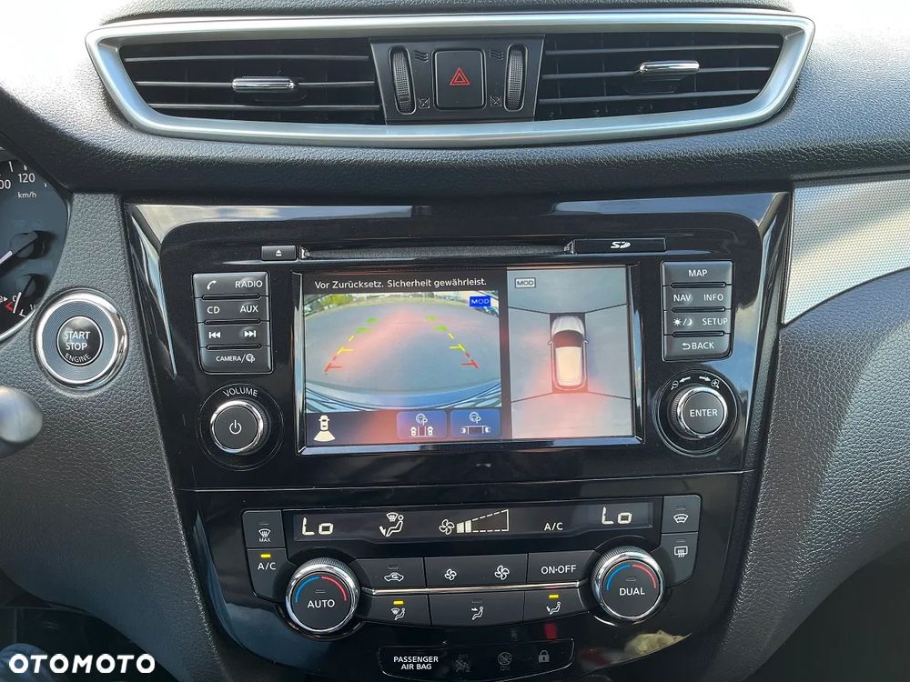 Nissan Qashqai 1.6 DIG-T Tekna+ - 23