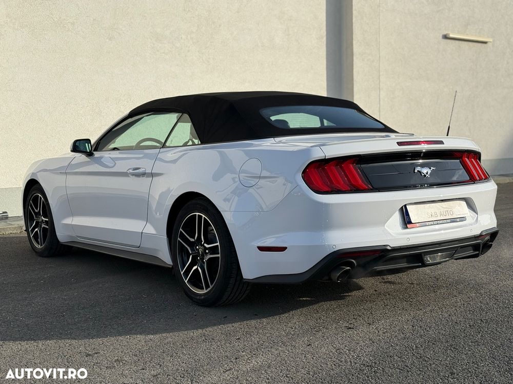 Ford Mustang Cabrio 2.3 Eco Boost - 27