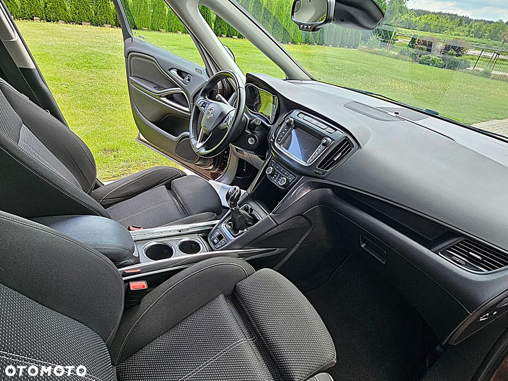 Opel Zafira 2.0 D Start/Stop Business - 35