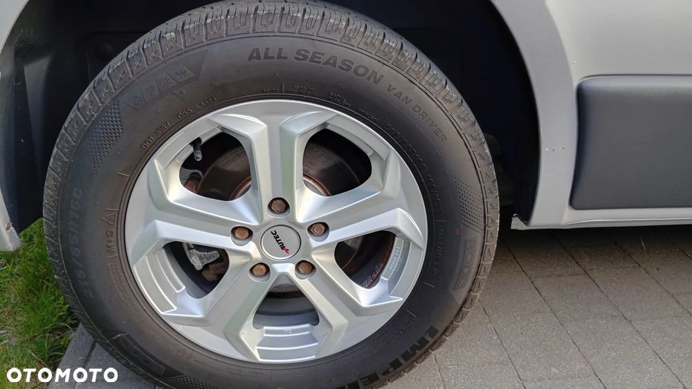 Nissan Primastar dCi115 L1H1 Avantour - 21