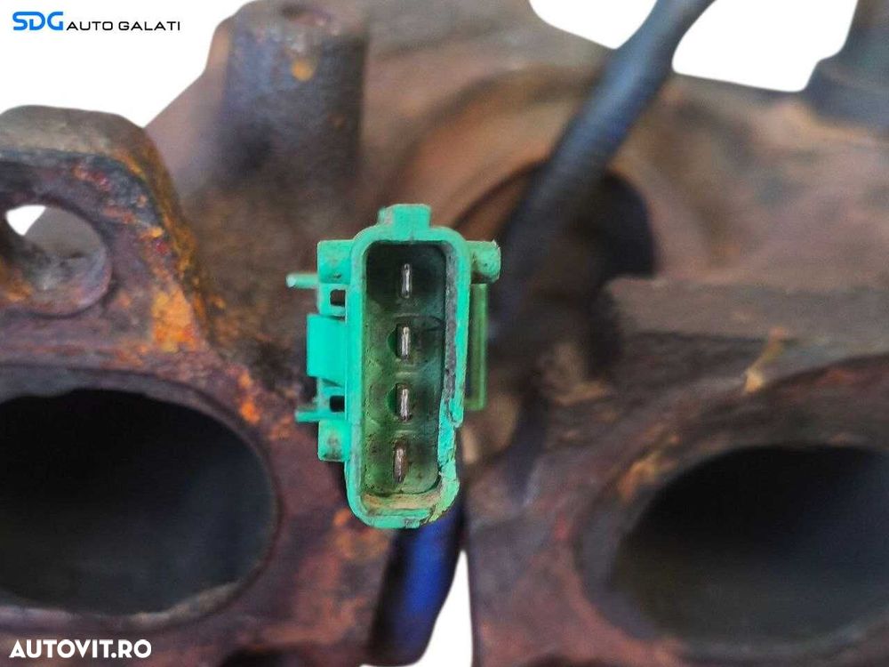 Galerie Evacuare Citroen C4 1.6 B NFU 2004 - 2010 ( Carcasă Mufă Puțin Crăpată ) [LR1855] - 2