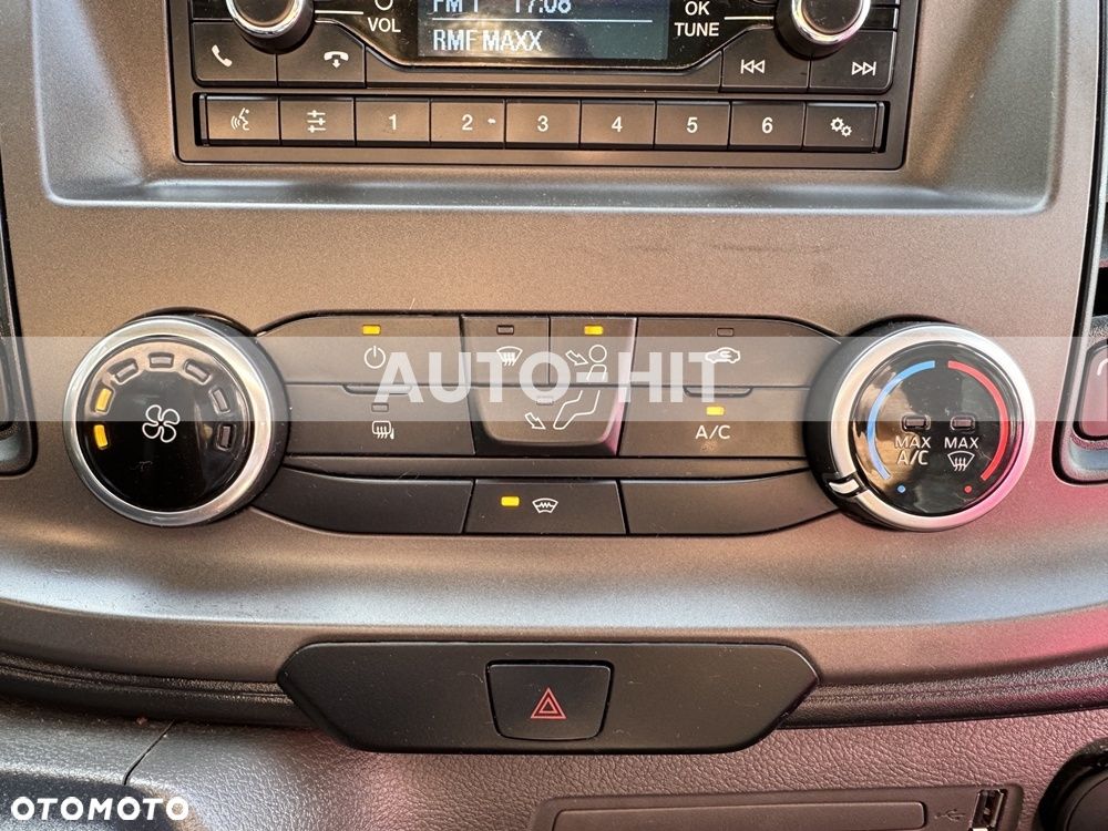 Ford Transit - 18