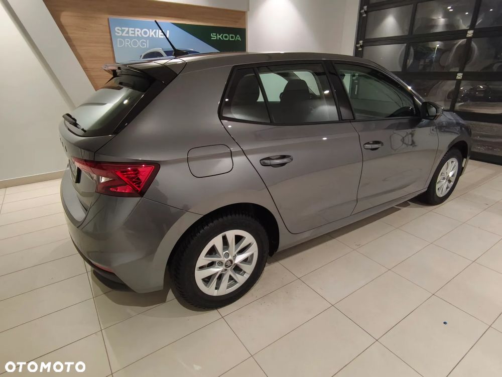 Skoda Fabia 1.0 TSI Drive DSG - 7