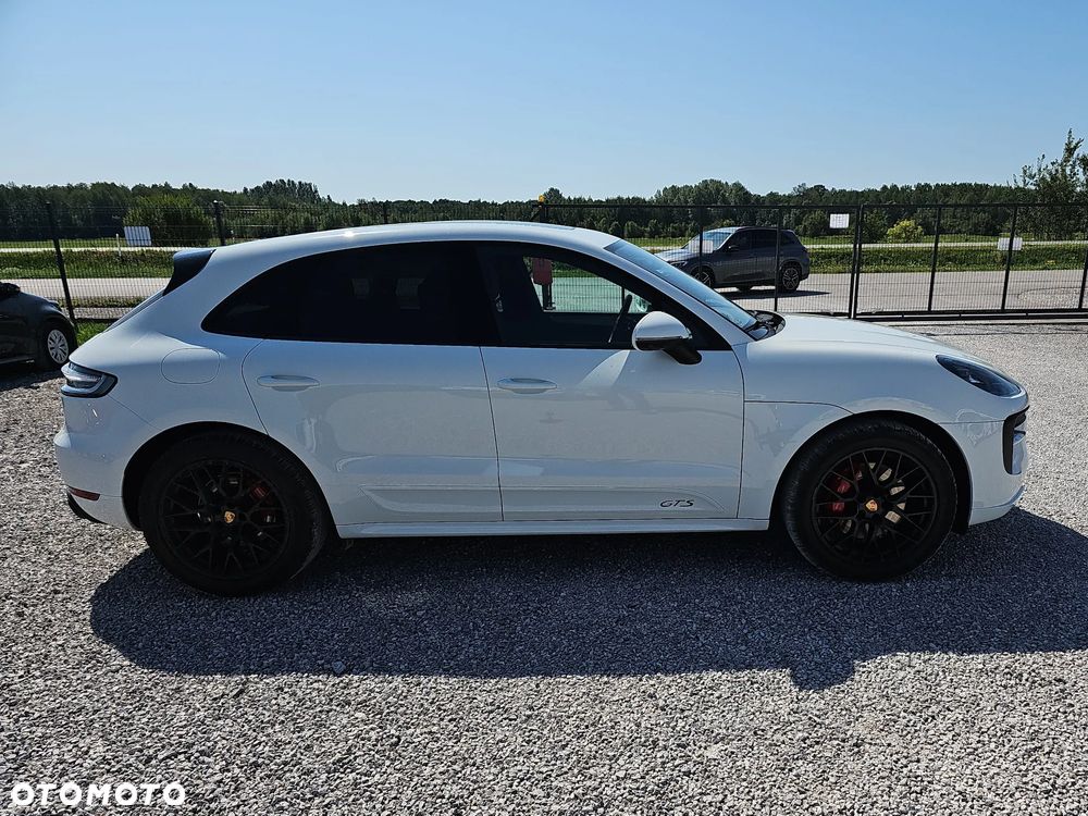 Porsche Macan GTS - 4
