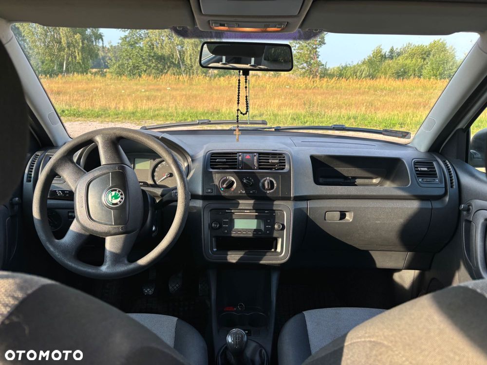 Skoda Fabia - 6