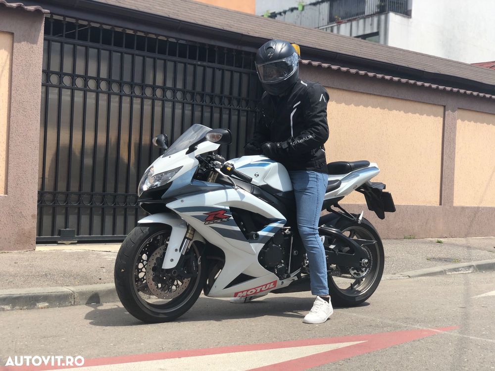 Suzuki GSX-R 600 - 4