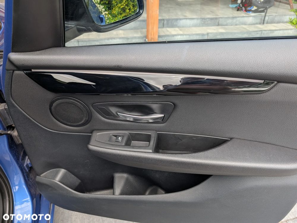 BMW Seria 2 216i GT - 22