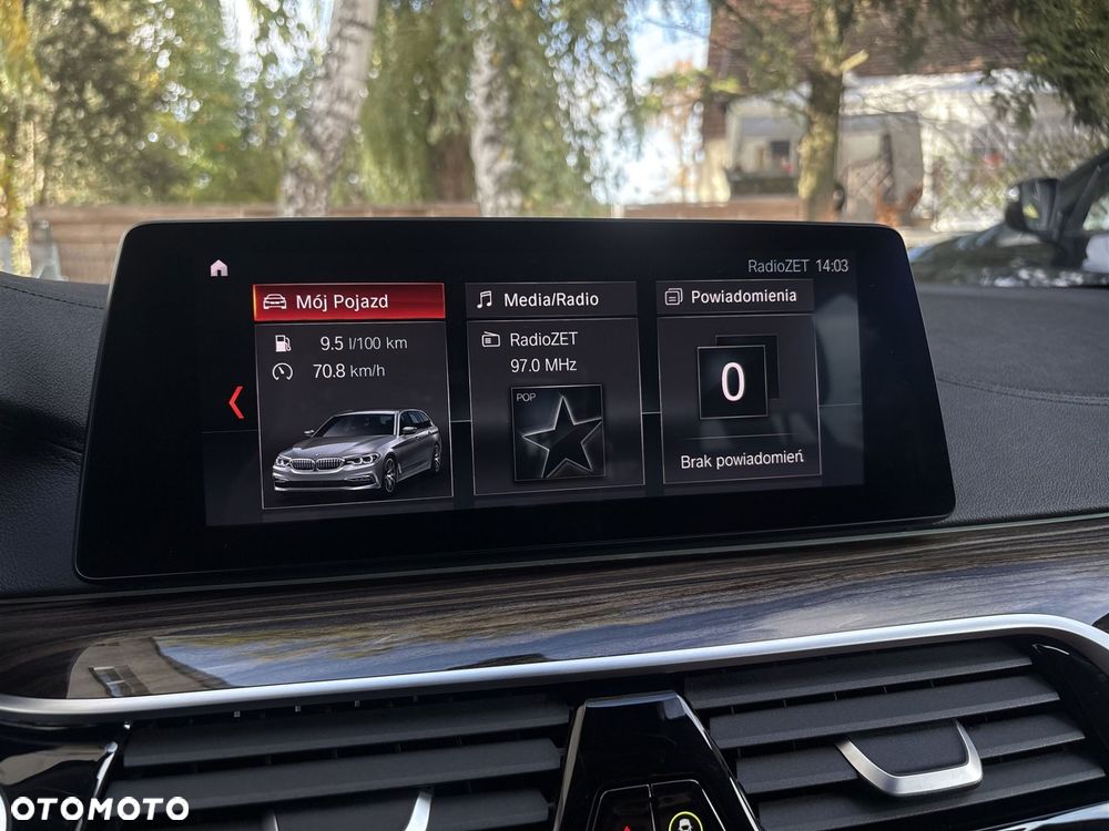 BMW Seria 5 530d xDrive - 12