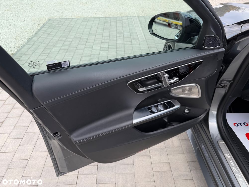 Mercedes-Benz Klasa C 220 d mHEV 4-Matic AMG - 17