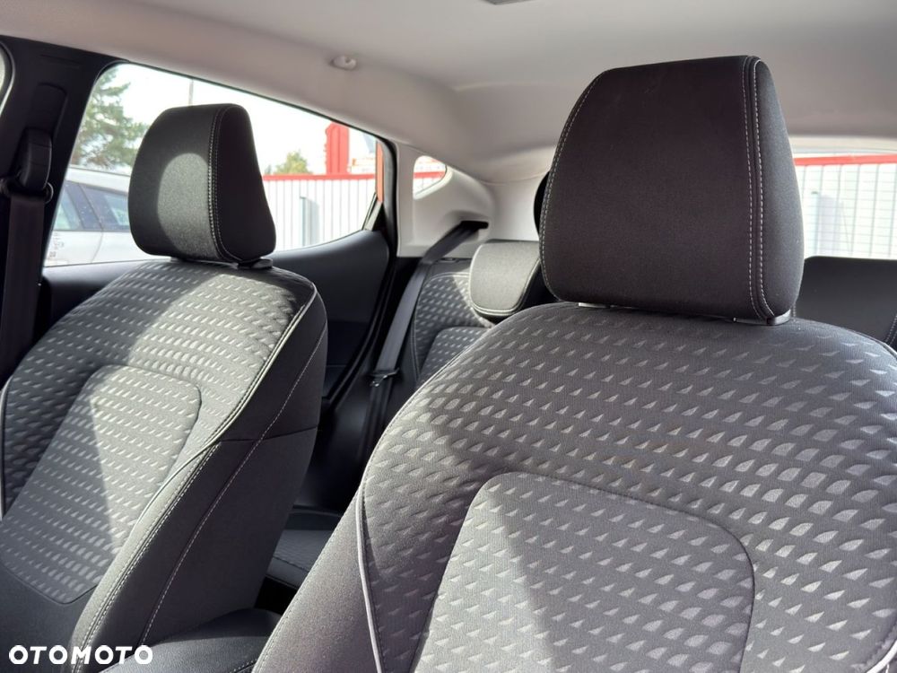 Ford Fiesta - 30
