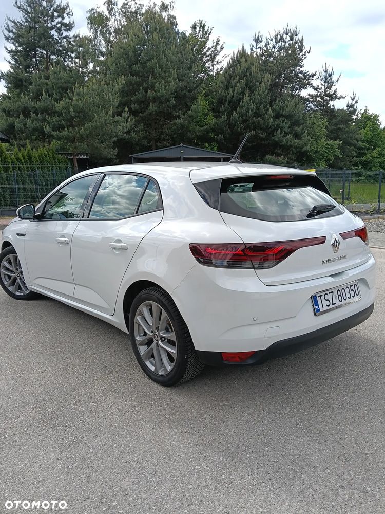 Renault Megane 1.5 Blue dCi Zen - 4