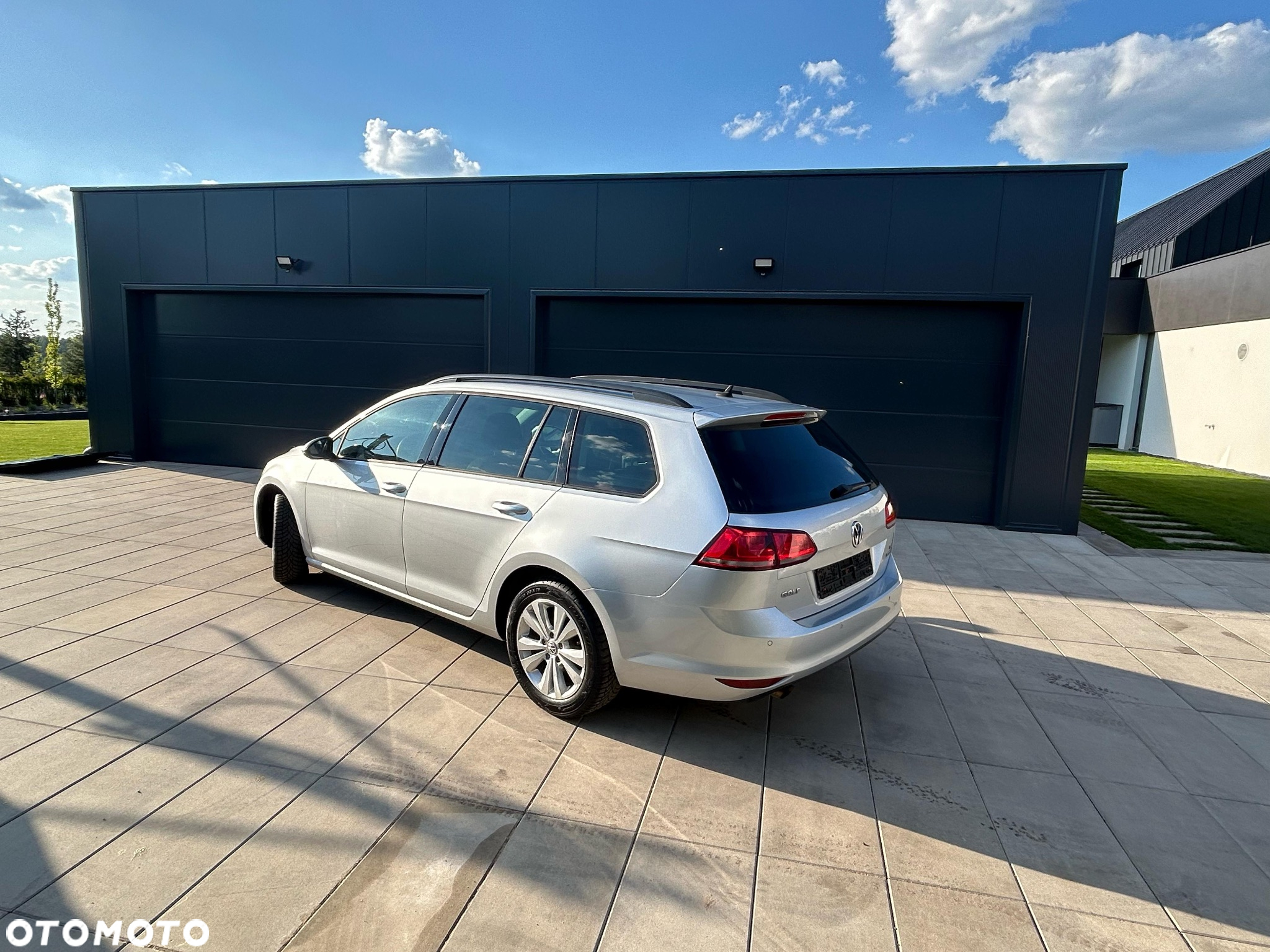 Volkswagen Golf - 14