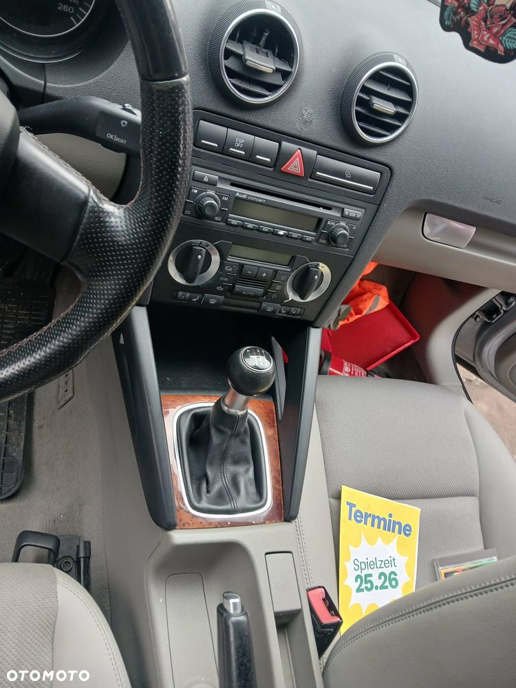 Audi A3 8P na części kod lakieru LY7W - 6