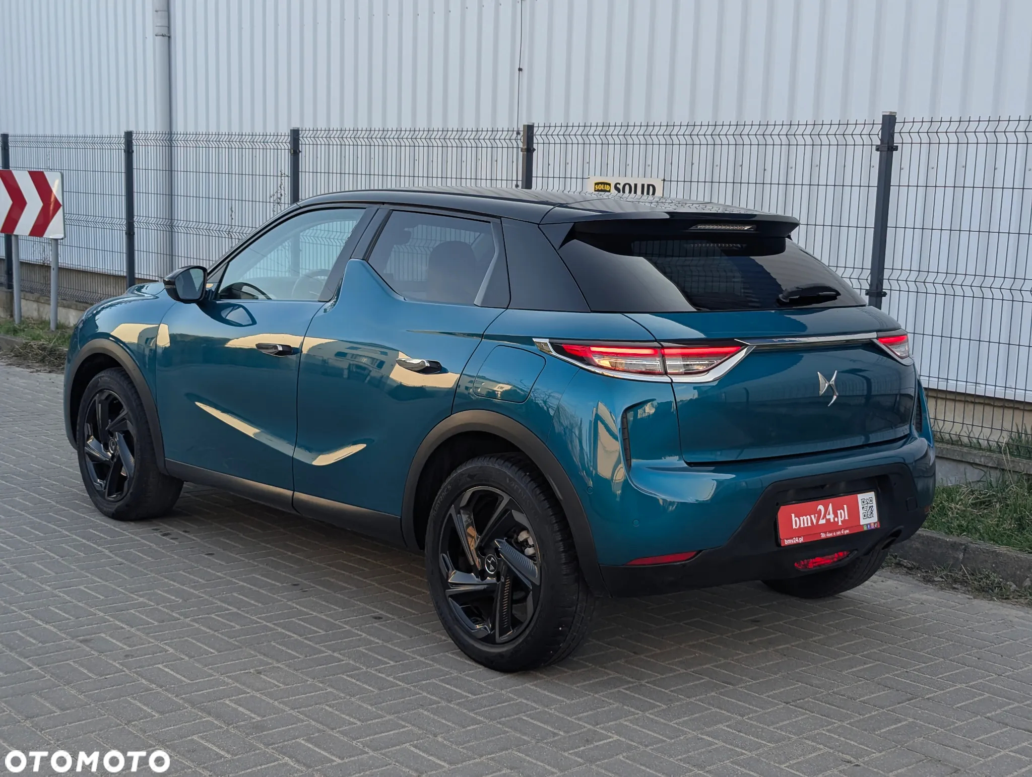 DS Automobiles DS 3 Crossback PureTech 100 Bastille - 5