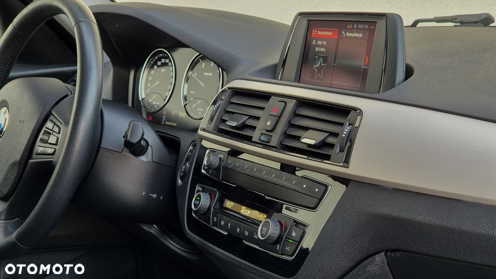BMW Seria 1 116d Sport Line Shadow - 15