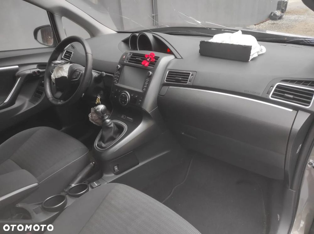 Toyota Verso 1.6 D-4D 5-Sitzer Start/Stop Comfort - 17