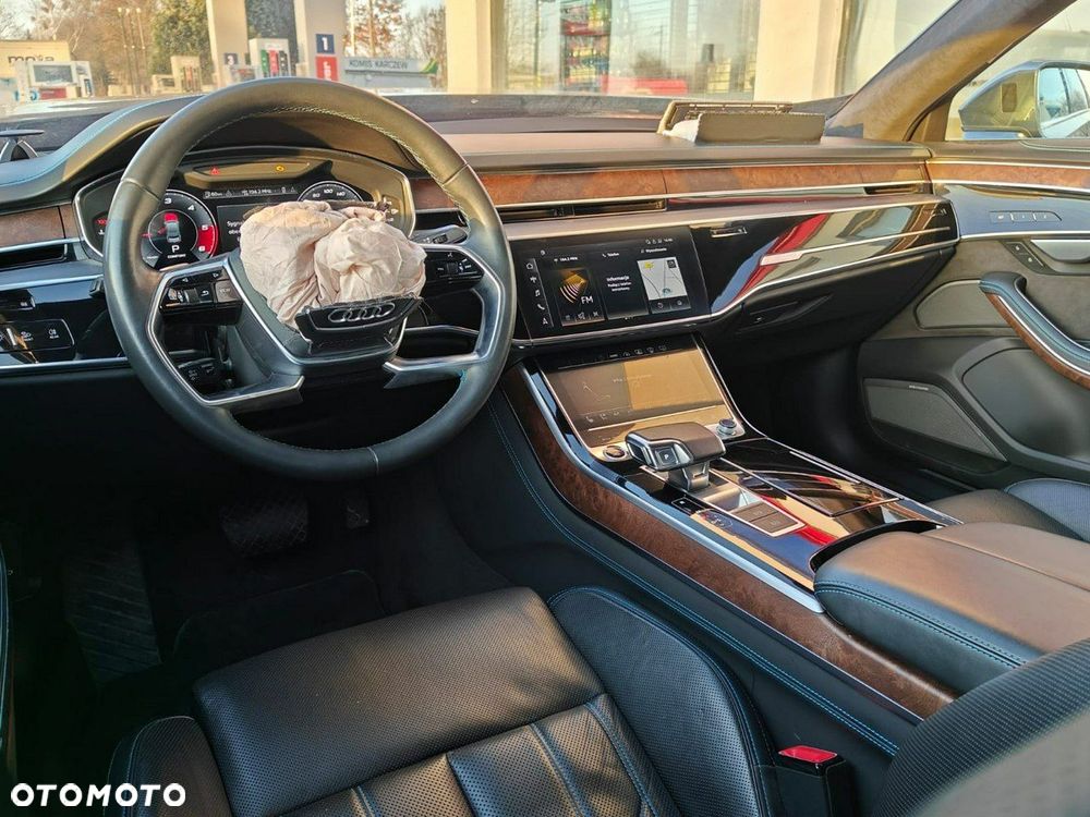 Audi A8 - 15