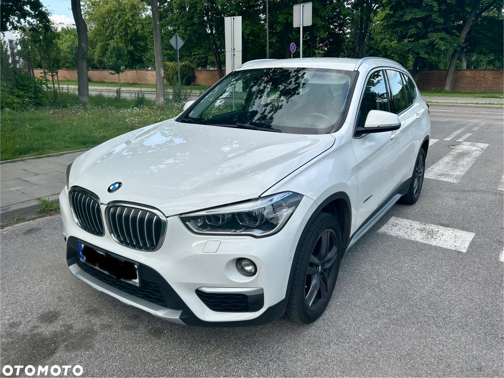 BMW X1 sDrive18d Sport Line - 2