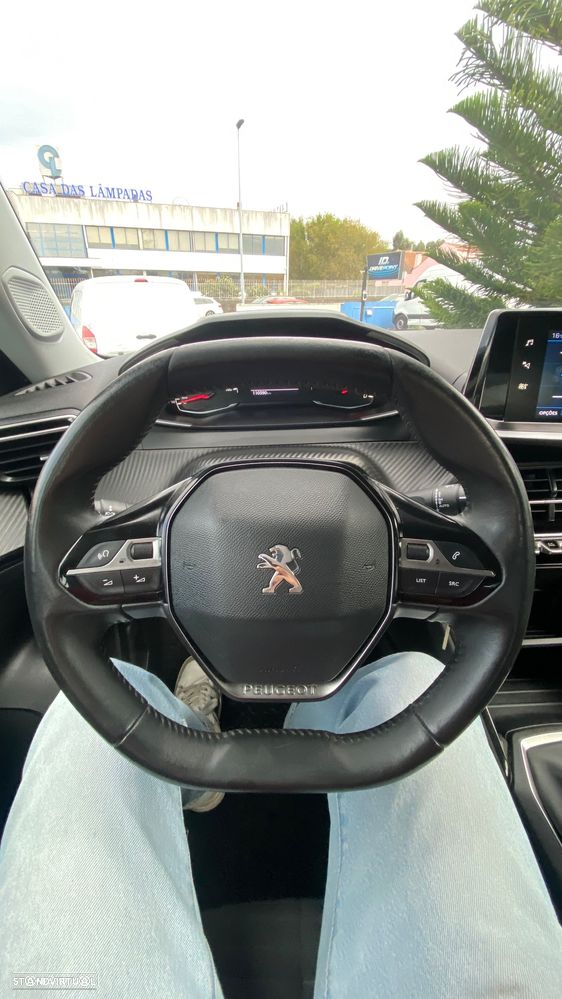 Peugeot 2008 1.5 BlueHDi Active Pack - 28