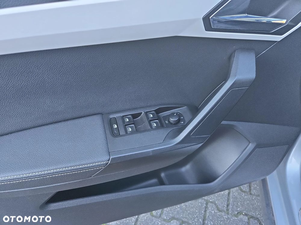 Seat Arona 1.0 TSI Xcellence S&S - 9