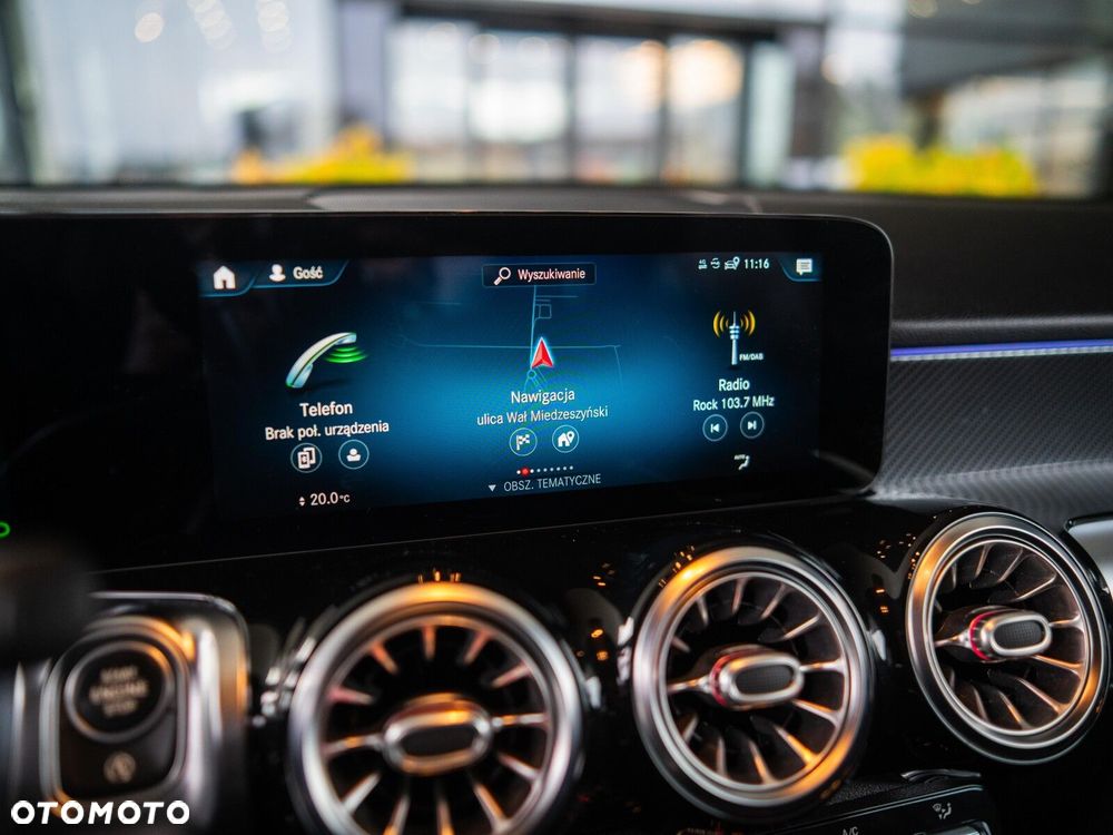 Mercedes-Benz GLB 200 d Progressive 8G-DCT - 18