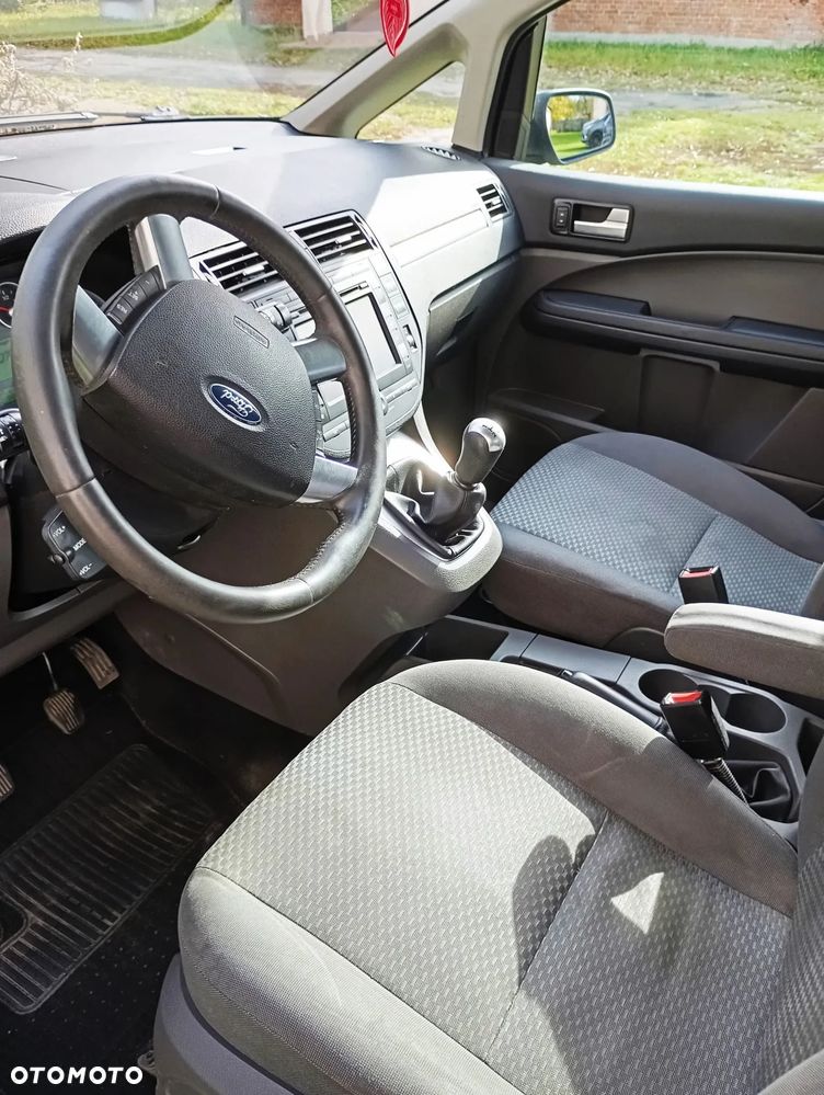 Ford C-MAX - 13