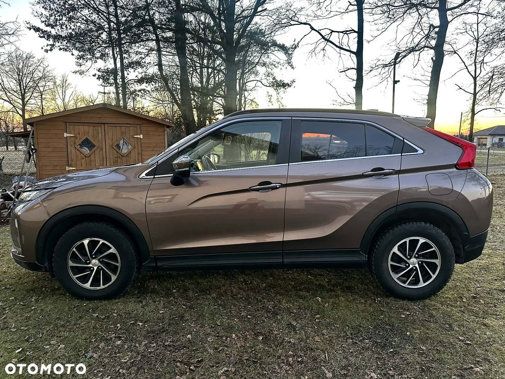 Mitsubishi Eclipse Cross - 3