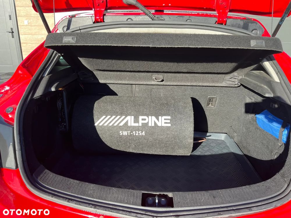 Opel Astra 1.6 Turbo Sport - 15