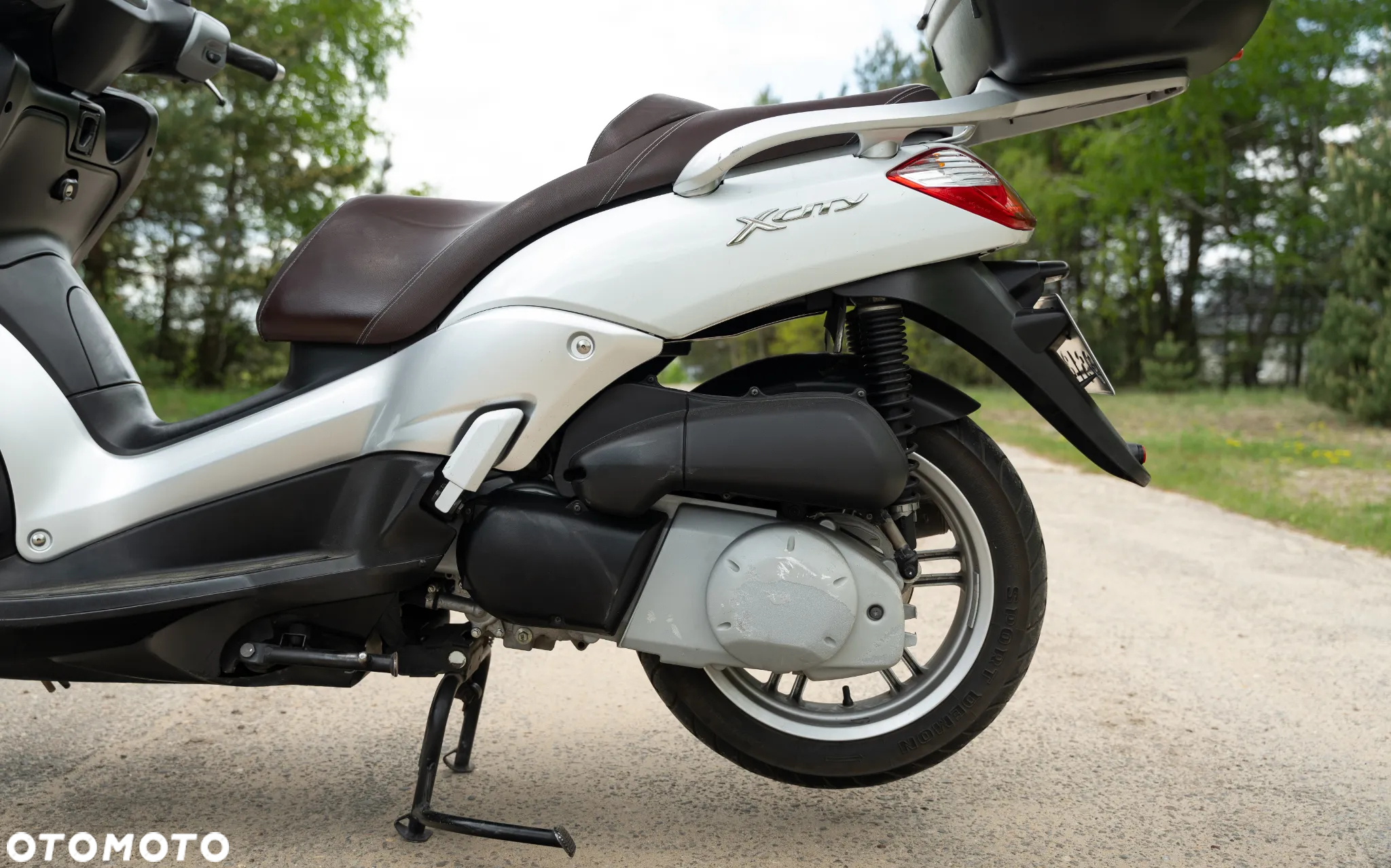 Yamaha X-max - 12