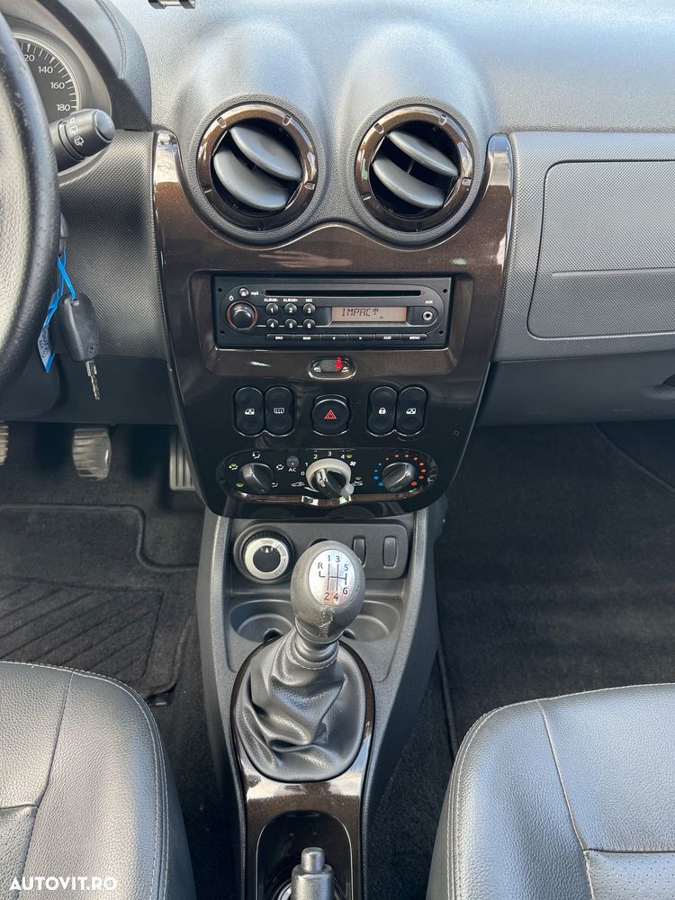 Dacia Duster dCi 110 FAP 4x4 Prestige - 13