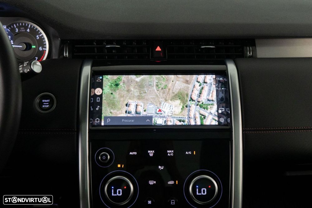 Land Rover Discovery Sport 1.5 I3 P300e AWD R-Dynamic - 25